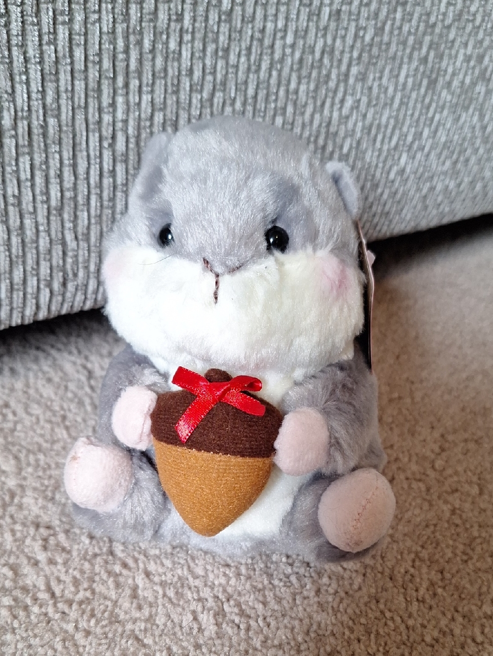 Plush Gray & White Small Pet Hamster Stuffed Toy with Acorn By AURORA - Picture 4 of 4